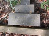 image of grave number 922893